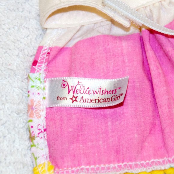 AG mini doll and apron/work tools - Picture 10 of 12